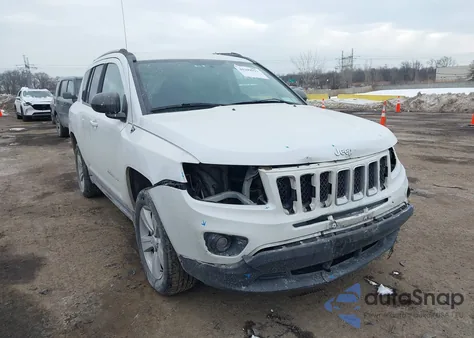 2016 Jeep Compass Sport из США, поврежденный, VIN 1C4NJDBB9GD751271